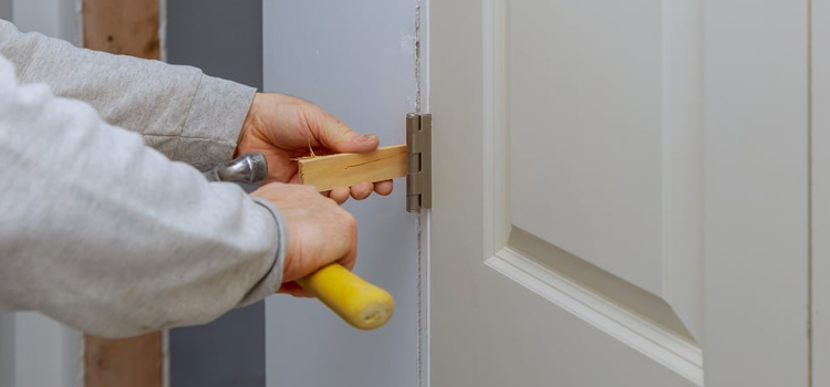 fiberglass entry door repair in Bear Valley Springs